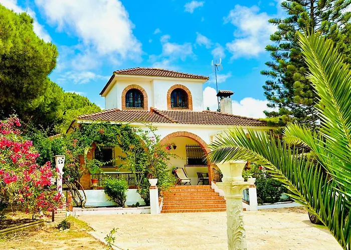 Agradable Casa De Campo Con Piscina En La Barrosa